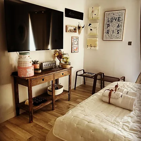 Oda ve Kahvaltı Partner Peyriac-Minervois